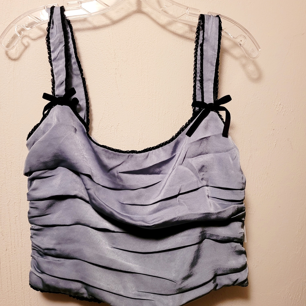 Elegant Women's Silk, Pleated Top - Black and Gray